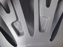 Laden Sie das Bild in den Galerie-Viewer, 1x Alufelge 18 Zoll 7.0&quot; 5x114.3 38ET 965478 Mitsubishi Outlander Rim Wheel