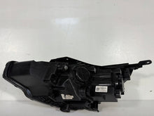 Load image into Gallery viewer, Frontscheinwerfer Hyundai I30 III 92102-G4510 Rechts Scheinwerfer Headlight SCH2833705721rb