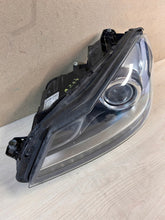 Laden Sie das Bild in den Galerie-Viewer, Frontscheinwerfer Mercedes-Benz W204 A2048205559 Xenon Links Headlight SCH3222101780fe