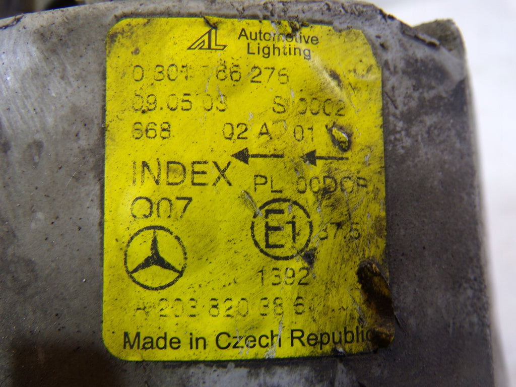 Frontscheinwerfer Mercedes-Benz W203 A2038203806 Xenon Rechts Headlight SCH5394768334gp