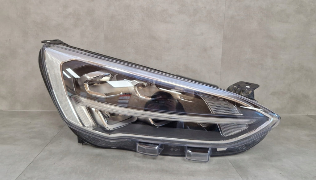 Frontscheinwerfer Ford Focus JX7B13E014-AE LED Rechts Scheinwerfer Headlight SCH4657393982ox