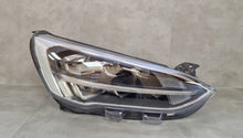 Laden Sie das Bild in den Galerie-Viewer, Frontscheinwerfer Ford Focus JX7B13E014-AE LED Rechts Scheinwerfer Headlight SCH4657393982ox