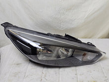 Laden Sie das Bild in den Galerie-Viewer, Frontscheinwerfer Ford Focus III LED Rechts Scheinwerfer Headlight