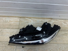 Laden Sie das Bild in den Galerie-Viewer, Frontscheinwerfer BMW 3 G21 G20 5A1DB37-02 LED Links Scheinwerfer Headlight SCH2806985355pm