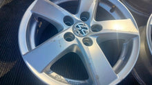 Load image into Gallery viewer, 4x Alufelge 15 Zoll 6.0" 5x112 43ET KBA48449 VW Golf VII I Rim Wheel FEL9534726480lb