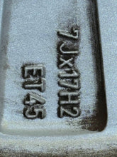 Load image into Gallery viewer, 1x Alufelge 17 Zoll 2GA601025A VW T-Roc Rim Wheel FEL3554035723cd