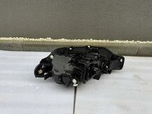 Laden Sie das Bild in den Galerie-Viewer, Frontscheinwerfer BMW 3 F30 F31 8739565 9883520 Full LED Ein Satz Headlight SCH1015655997xe