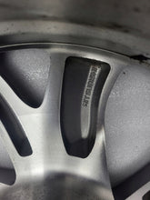 Laden Sie das Bild in den Galerie-Viewer, 1x Alufelge 18 Zoll 7.0&quot; 5x114.3 38ET Mitsubishi Outlander Rim Wheel