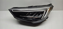 Laden Sie das Bild in den Galerie-Viewer, Frontscheinwerfer Opel Crossland X 39153538 LED Ein Stück (Rechts oder Links) SCH2662670460zs