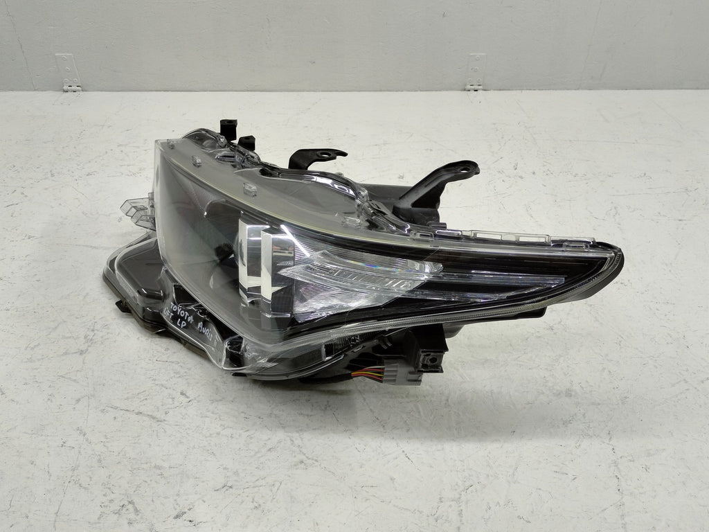 Frontscheinwerfer Toyota Auris 81150-02430 LED Links Scheinwerfer Headlight