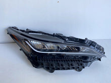 Laden Sie das Bild in den Galerie-Viewer, Frontscheinwerfer Toyota Venza Rechts Scheinwerfer Headlight SCH2684672515kp