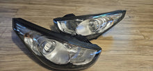 Laden Sie das Bild in den Galerie-Viewer, Frontscheinwerfer Hyundai Ix35 Ein Satz Scheinwerfer Headlight SCH4454296377pm