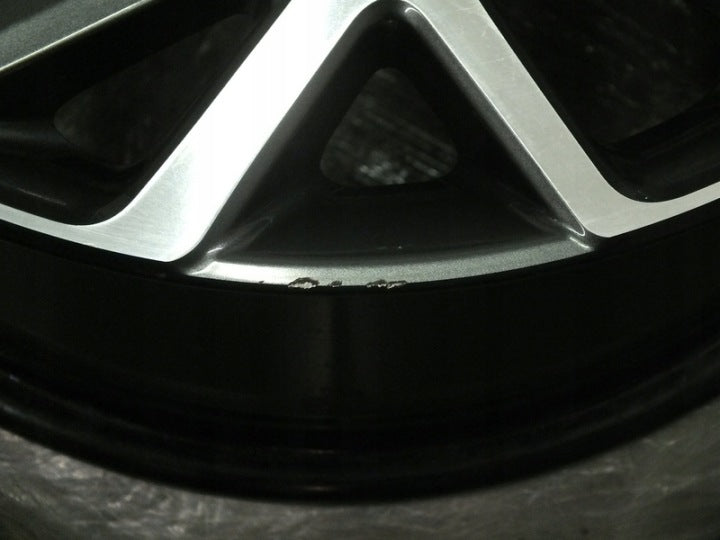 1x Alufelge 18 Zoll 7.5" 5x114.3 50ET 52910CM300 Hyundai Rim Wheel FEL7845230270gx