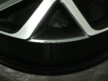 Load image into Gallery viewer, 1x Alufelge 18 Zoll 7.5" 5x114.3 50ET 52910CM300 Hyundai Rim Wheel FEL7845230270gx