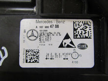Laden Sie das Bild in den Galerie-Viewer, Frontscheinwerfer Mercedes-Benz Gle A1679064708 LED Rechts oder Links