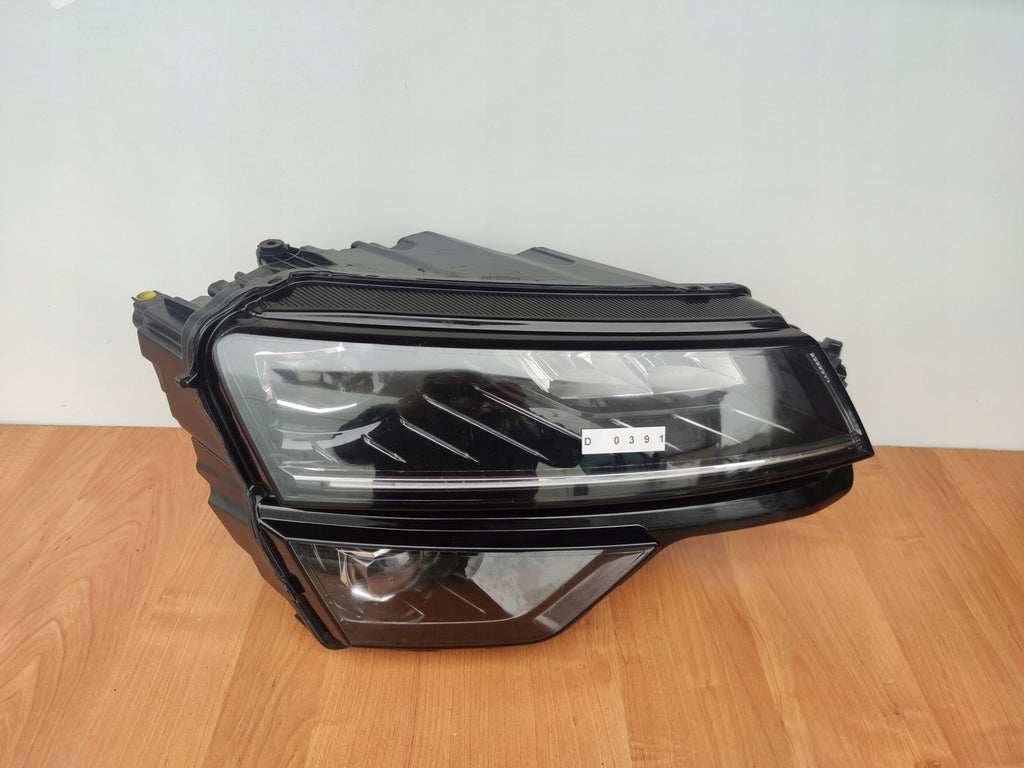 Frontscheinwerfer Skoda Karoq 57B941016C Rechts Scheinwerfer Headlight SCH6173311221ag