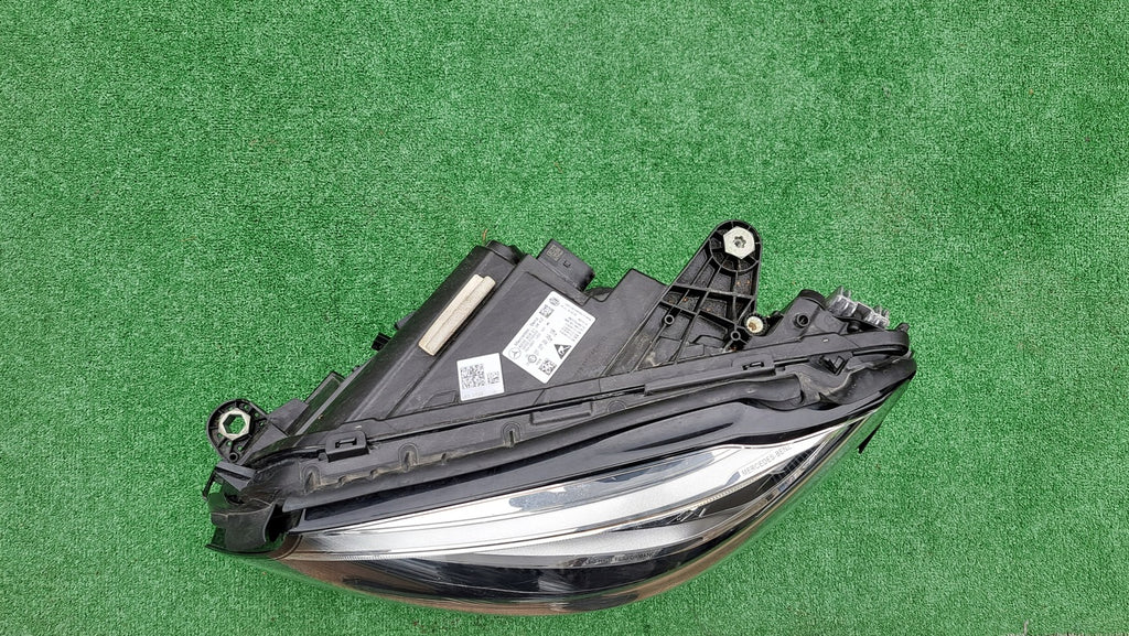 Frontscheinwerfer Mercedes-Benz W205 A2059062106 FULL LED Links Headlight