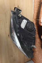 Laden Sie das Bild in den Galerie-Viewer, Frontscheinwerfer BMW 5 F11 F10 7378513-03 Xenon Links Scheinwerfer Headlight SCH9684008360za