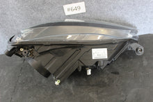 Laden Sie das Bild in den Galerie-Viewer, Frontscheinwerfer Skoda Superb 3V1941015B Xenon Links Scheinwerfer Headlight SCH7296959209of
