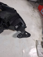 Load image into Gallery viewer, Frontscheinwerfer Peugeot 2008 208 II 90200109 LED Links Scheinwerfer Headlight SCH3529642140aa