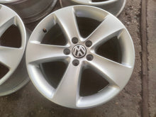 Load image into Gallery viewer, 4x Alufelge 17 Zoll 6.5" 5x112 39ET Glanz Silber 3C8601025F VW I Rim Wheel FEL6034533310ji