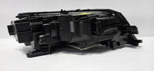 Laden Sie das Bild in den Galerie-Viewer, Frontscheinwerfer Skoda Octavia III 5E1941015F LED Links Scheinwerfer Headlight SCH9443764603fj