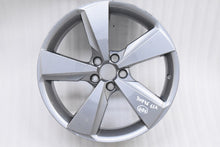 Load image into Gallery viewer, 1x Alufelge 17 Zoll 7.0" 5x100 46ET Glanz Grau 6JA601025F Seat Toledo Rim Wheel FEL5500031100cm