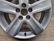 Load image into Gallery viewer, 1x Alufelge 16 Zoll 6.5" 5x100 43ET Glanz Silber 6Q0601025S VW Polo Iv Rim Wheel FEL6493434642ae
