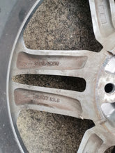 Load image into Gallery viewer, 1x Alufelge 17 Zoll 7.0" 5x114.3 52910-2W210 Hyundai Santa Fe Rim Wheel FEL4517485597tq