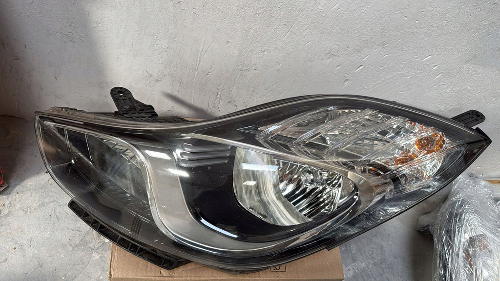 Frontscheinwerfer Hyundai Ix20 HYU008 Links Scheinwerfer Headlight SCH7552577949dp