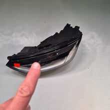 Load image into Gallery viewer, Frontscheinwerfer Audi A4 B9 8W0941011 8W0941012 LED Rechts oder Links SCH9223566796jk