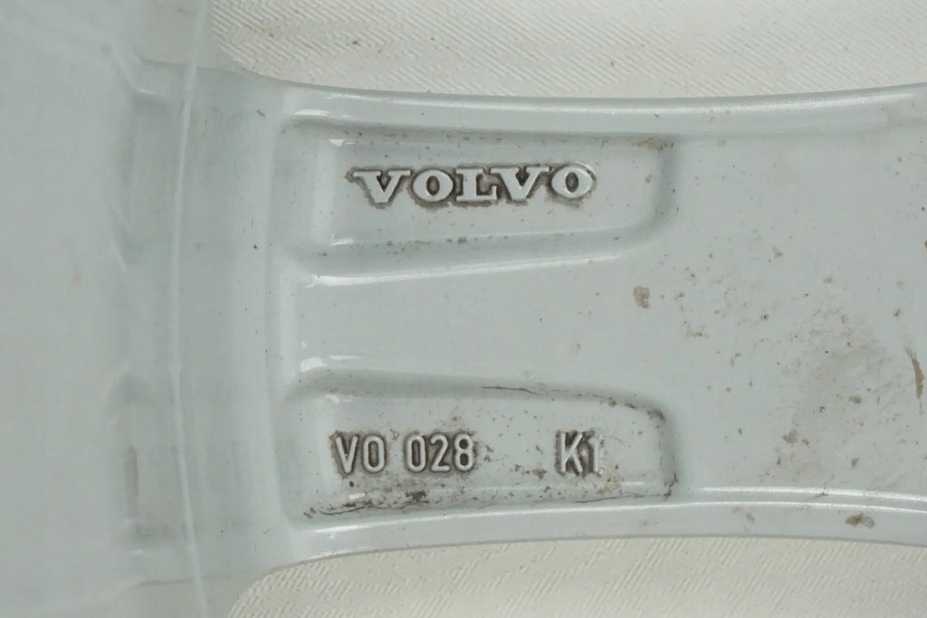1x Alufelge 18 Zoll 7.5" 5x108 52,5ET Glanz 30760053 Volvo V40 Rim Wheel FEL1269790193jv