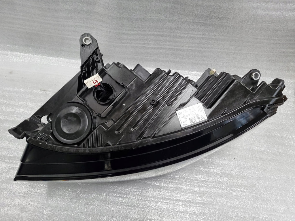 Frontscheinwerfer Skoda Enyaq 5LB941015 Full LED Links Scheinwerfer Headlight