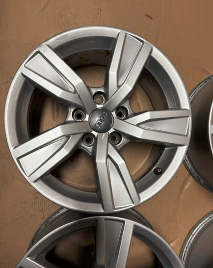 4x Alufelge 16 Zoll 7.0" 5x112 35ET Glanz Silber 8W0601025A Audi B8 I Rim Wheel FEL2291426847em
