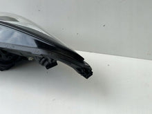 Laden Sie das Bild in den Galerie-Viewer, Frontscheinwerfer Opel Corsa E 39108223 Rechts Scheinwerfer Headlight