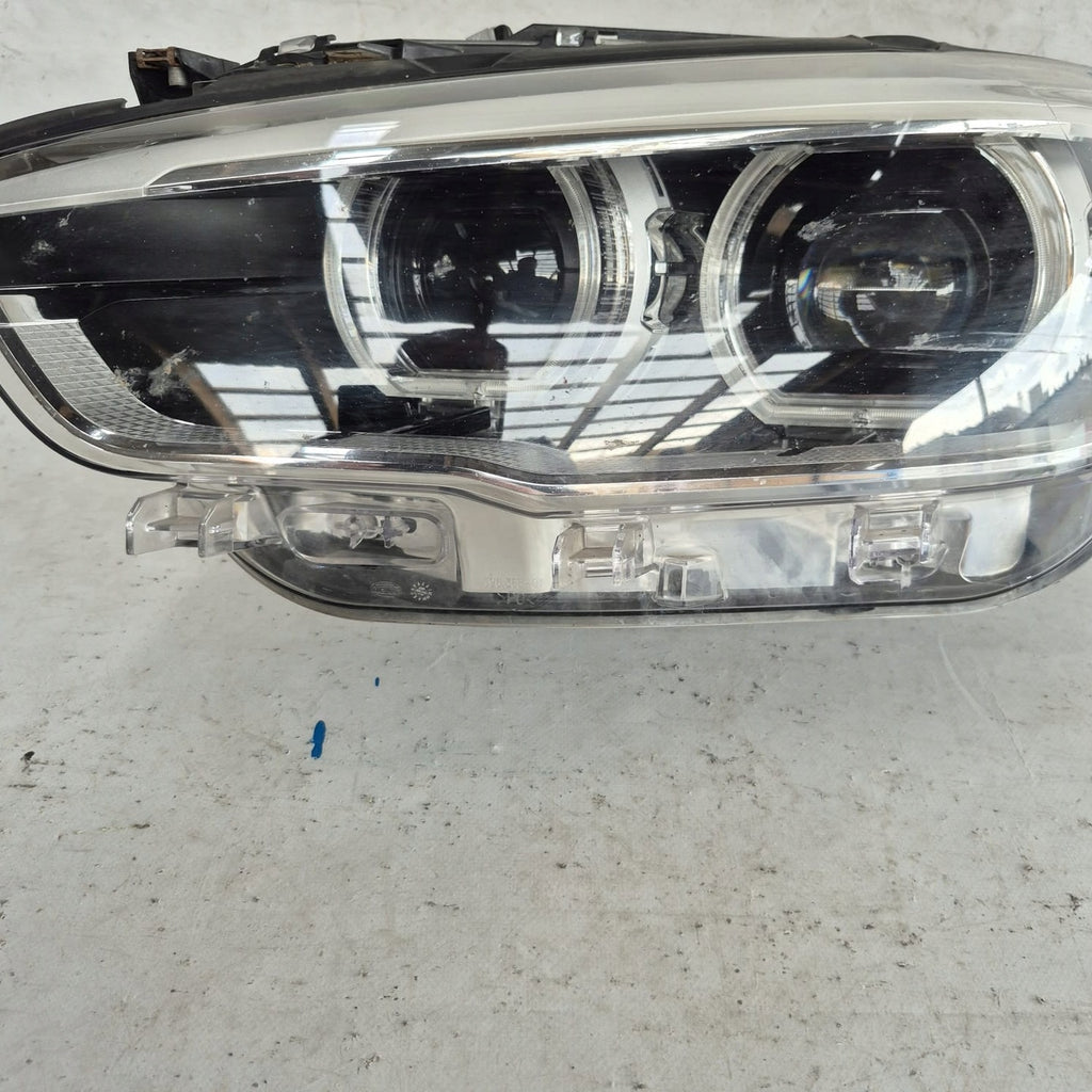 Frontscheinwerfer BMW 1 F21 F20 7471339 Full LED Ein Stück (Rechts oder Links) SCH8001901007lw