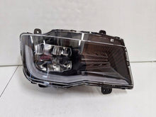 Laden Sie das Bild in den Galerie-Viewer, Frontscheinwerfer Man 8125101-6822 LED Rechts Scheinwerfer Headlight SCH1427620498sy