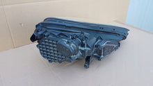 Laden Sie das Bild in den Galerie-Viewer, Frontscheinwerfer Porsche Cayenne 7P5941751H LED Links Scheinwerfer Headlight SCH1938554547yo