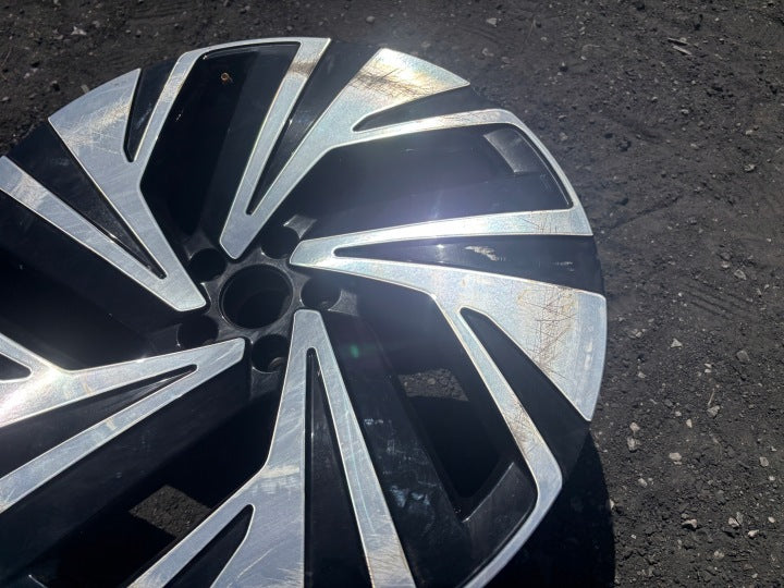 1x Alufelge 21 Zoll 8.5" 5x112 Glanz 11A601025B VW I Rim Wheel FEL8766159223rc
