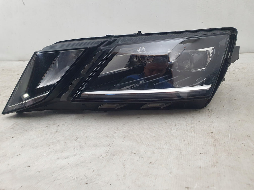 Frontscheinwerfer Skoda Octavia III 5E1941015F LED Links Scheinwerfer Headlight SCH5531704476tn