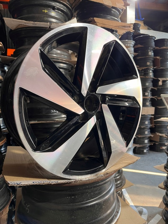 1x Alufelge 17 Zoll 7.5" 5x112 51ET Glanz Schwarz 2G0601025AB VW I Rim Wheel FEL7981545470uf