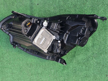 Load image into Gallery viewer, Frontscheinwerfer Renault Captur 260108850R Full LED Rechts Headlight SCH4204003524dv