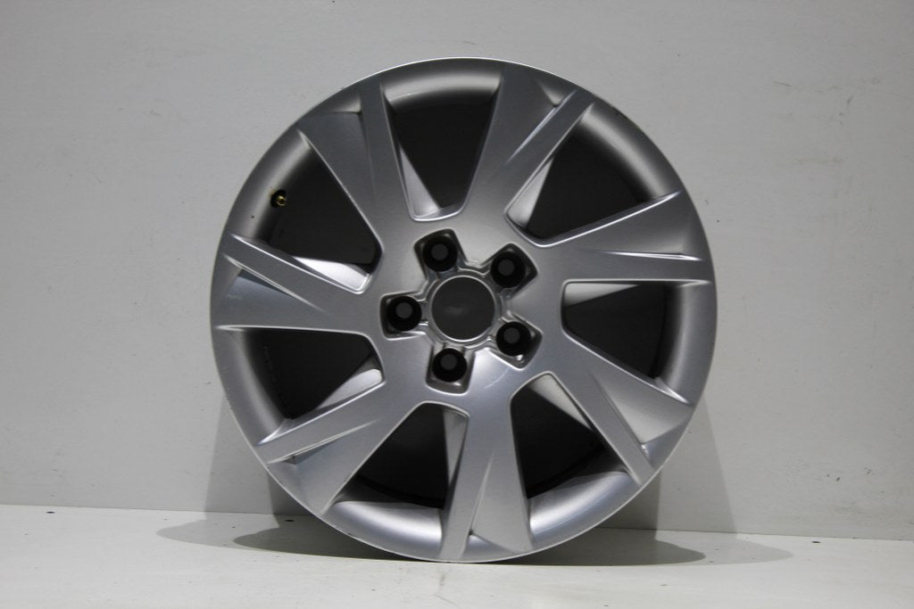 1x Alufelge 17 Zoll 7.5" 5x112 28ET Silber 8T0601025C Audi A5 Rim Wheel