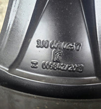 Load image into Gallery viewer, 1x Alufelge 18 Zoll 8.0" 5x112 44ET 3J0601025T VW I Rim Wheel FEL4484886672sv