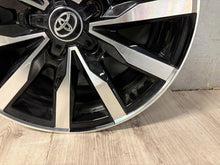 Load image into Gallery viewer, 1x Alufelge 18 Zoll 8.0" 5x114.3 40ET Glanz PW45702010 Toyota Corolla Rim Wheel FEL9355563080du