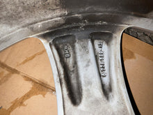 Load image into Gallery viewer, 1x Alufelge 20 Zoll 10.0" 5x120 40ET BMW X5 E70 Rim Wheel FEL7743404364eq