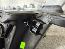 Laden Sie das Bild in den Galerie-Viewer, Frontscheinwerfer BMW 1 E82 E87 7181290-06 Xenon Rechts Scheinwerfer Headlight SCH9197344449pk