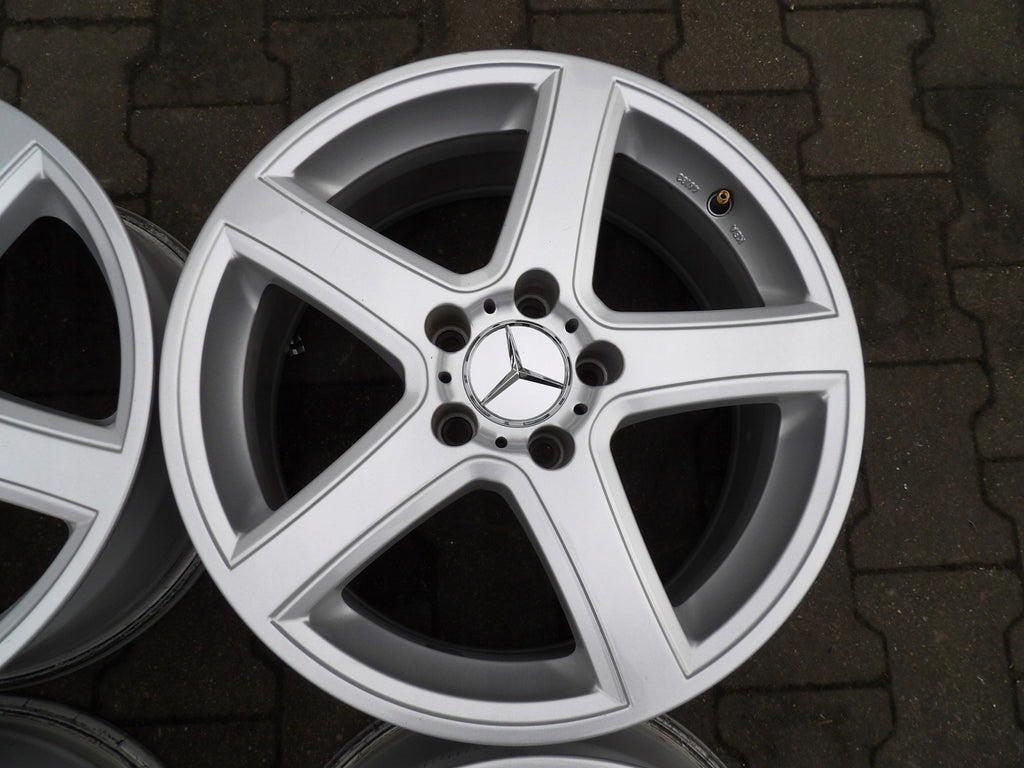 4x Alufelge 17 Zoll 7.5" 5x112 32ET Mercedes-Benz Rim Wheel FEL8258228162hm