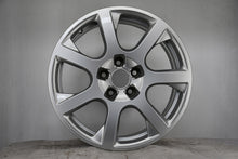 Load image into Gallery viewer, 1x Alufelge 17 Zoll 8.0&quot; 5x112 39ET Glanz Schwarz 8R0601025 Audi Rim Wheel