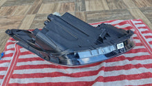 Laden Sie das Bild in den Galerie-Viewer, Frontscheinwerfer Hyundai I10 92101B900 Links Scheinwerfer Headlight SCH5954062789pi